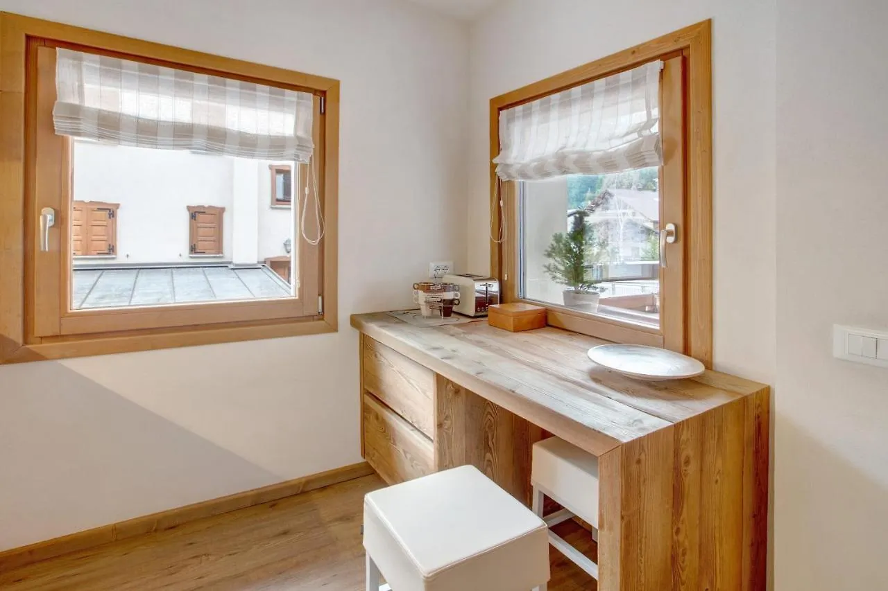 Casa Al Rin Ski Bike And Wellness Apartment Isolaccia